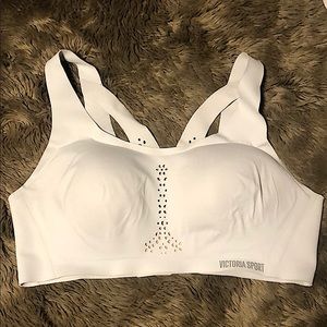 Victoria’s Secret Angel Max Sport Bra 36C